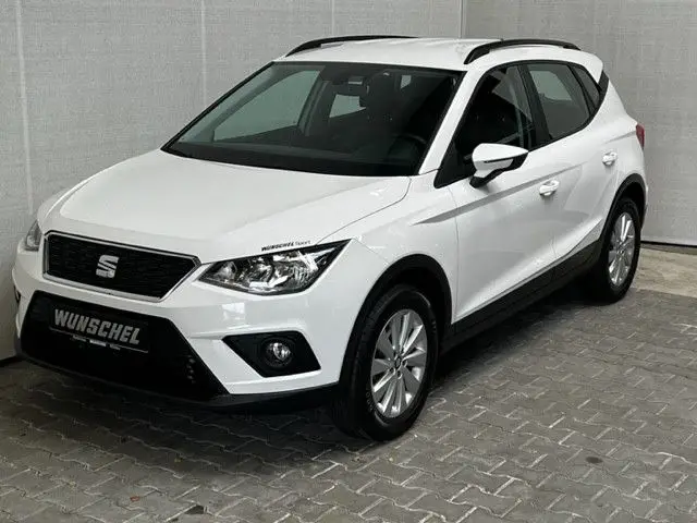 Photo 1 : Seat Arona 2020 Petrol