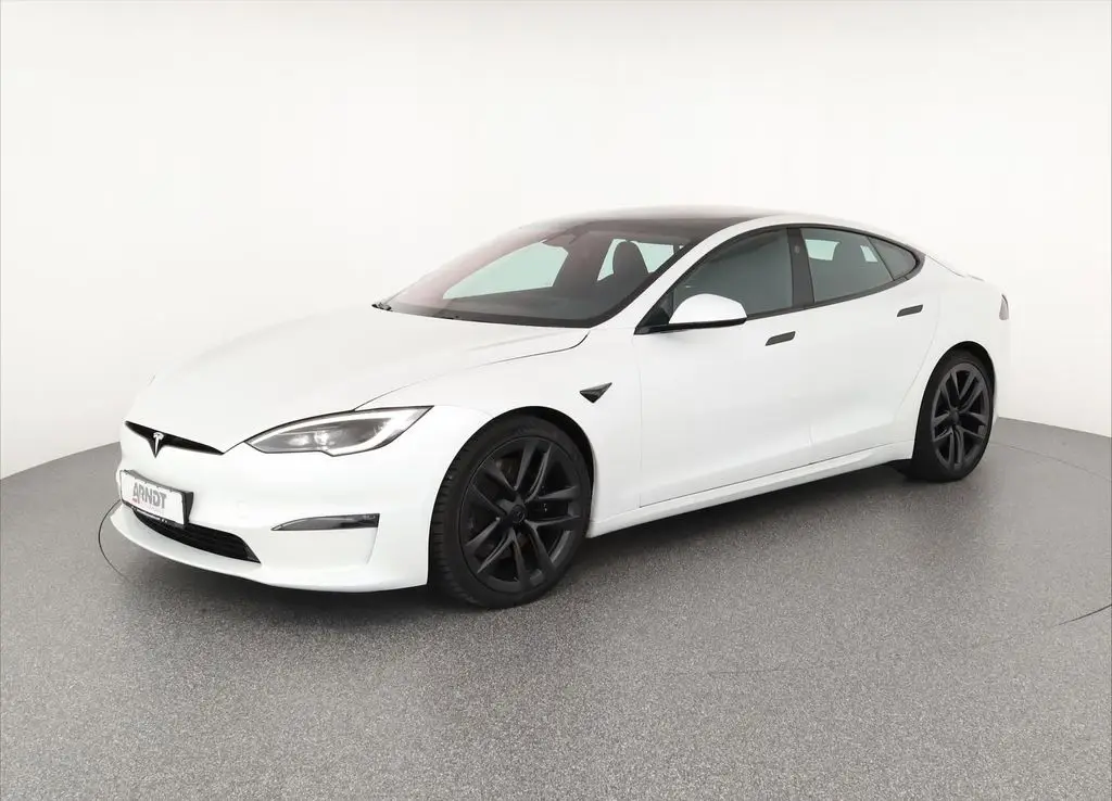 Photo 1 : Tesla Model S 2022 Non renseigné