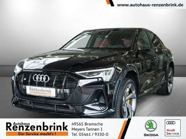 Photo 1 : Audi E-tron 2022 Non renseigné