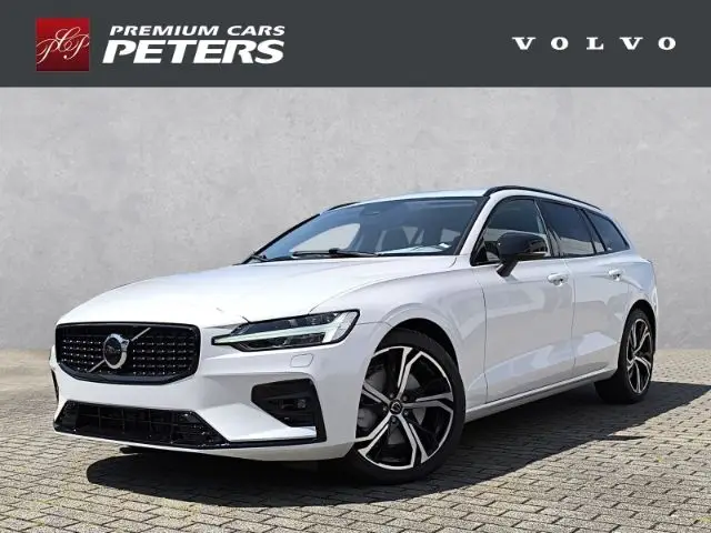 Photo 1 : Volvo V60 2024 Diesel