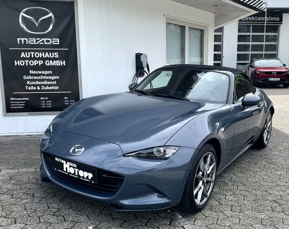 Photo 1 : Mazda Mx-5 2022 Essence