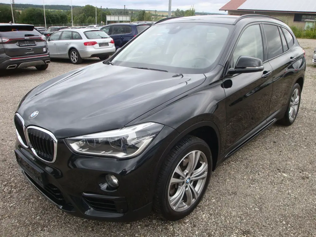 Photo 1 : Bmw X1 2016 Petrol