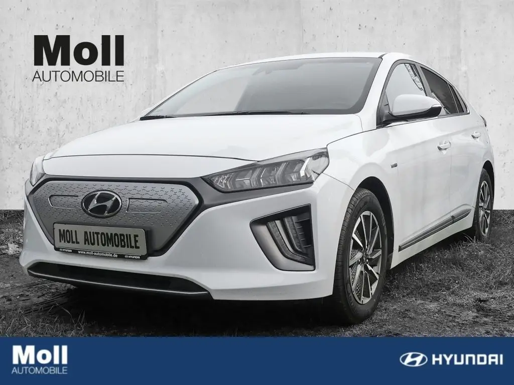 Photo 1 : Hyundai Ioniq 2021 Non renseigné