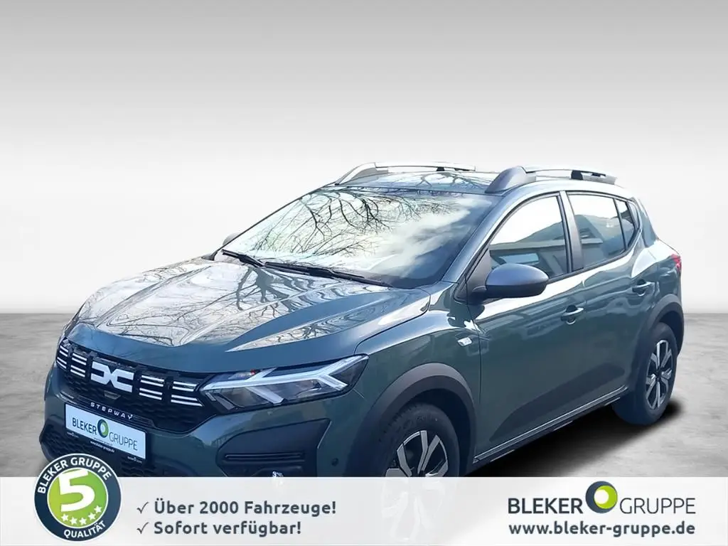 Photo 1 : Dacia Sandero 2023 Petrol