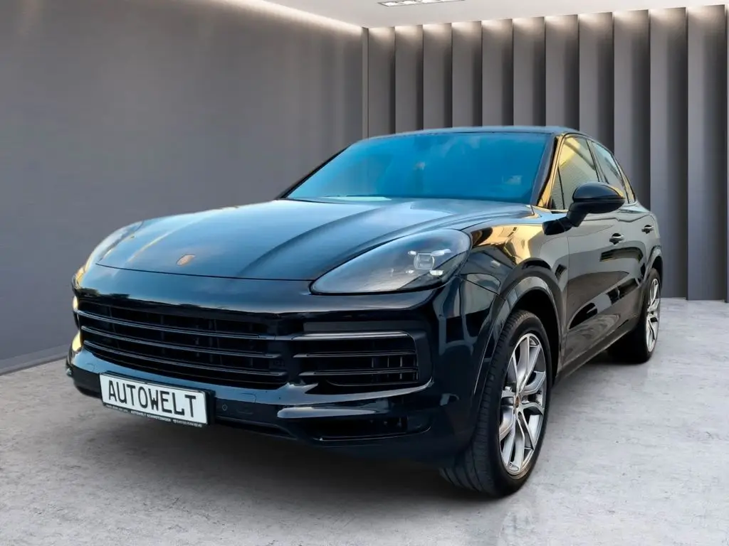 Photo 1 : Porsche Cayenne 2021 Essence