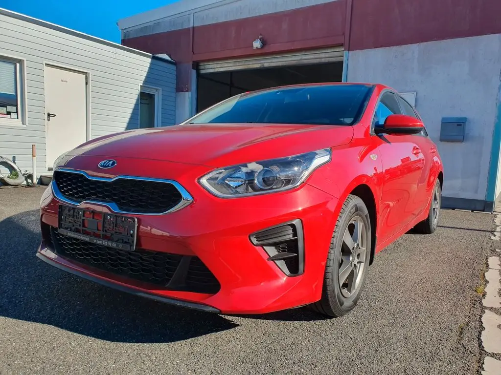 Photo 1 : Kia Ceed 2019 Essence