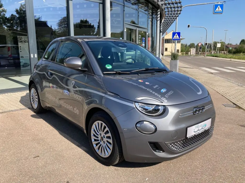 Photo 1 : Fiat 500 2023 Non renseigné