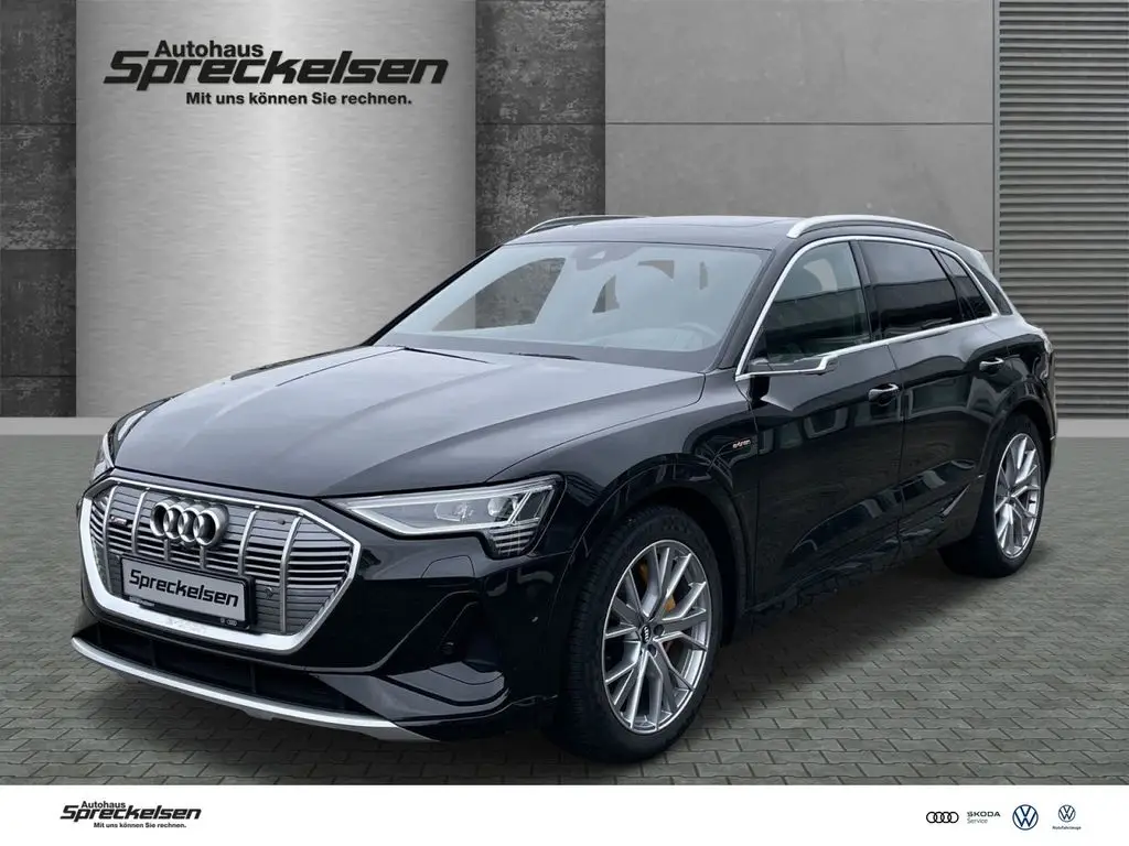 Photo 1 : Audi E-tron 2021 Non renseigné