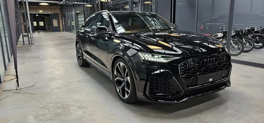 Photo 1 : Audi Rsq8 2023 Petrol