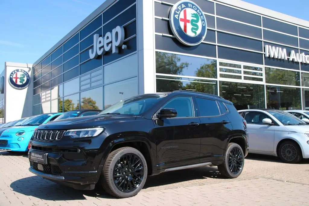 Photo 1 : Jeep Compass 2023 Petrol