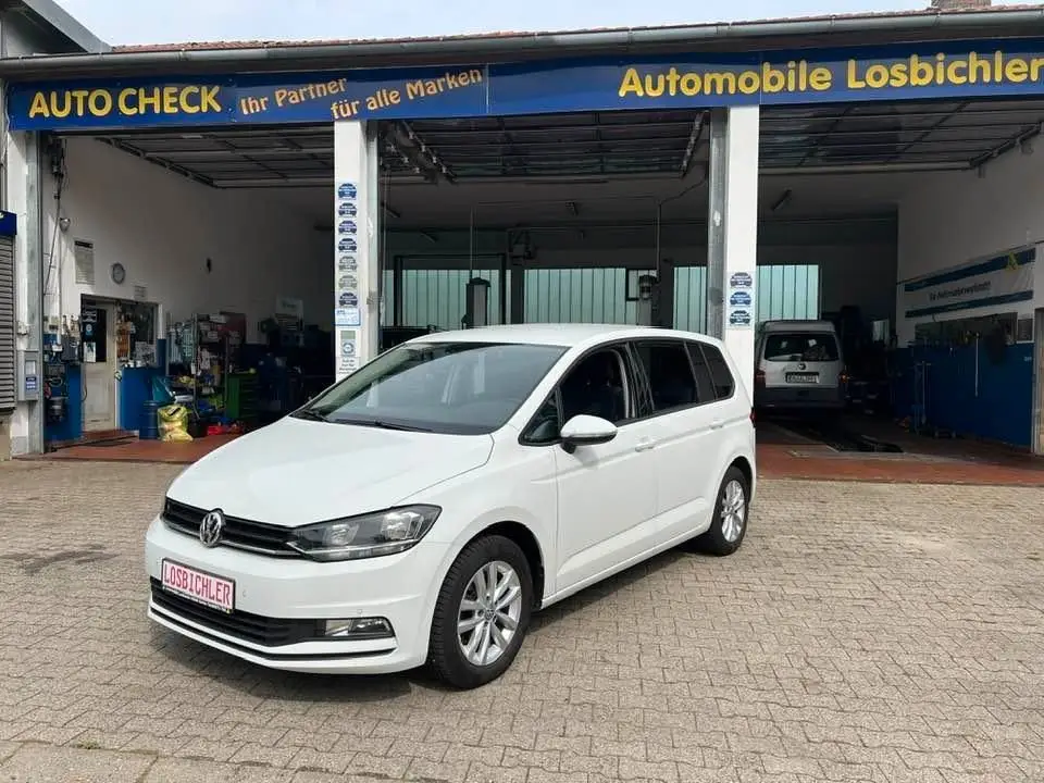 Photo 1 : Volkswagen Touran 2016 Diesel