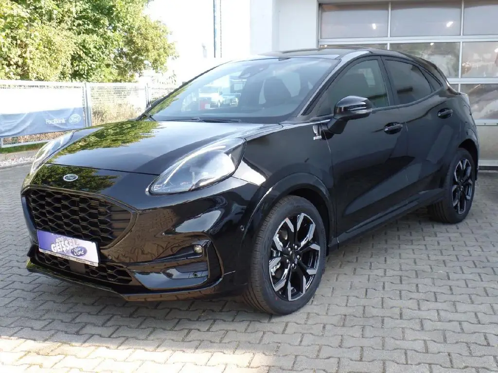 Photo 1 : Ford Puma 2023 Hybrid