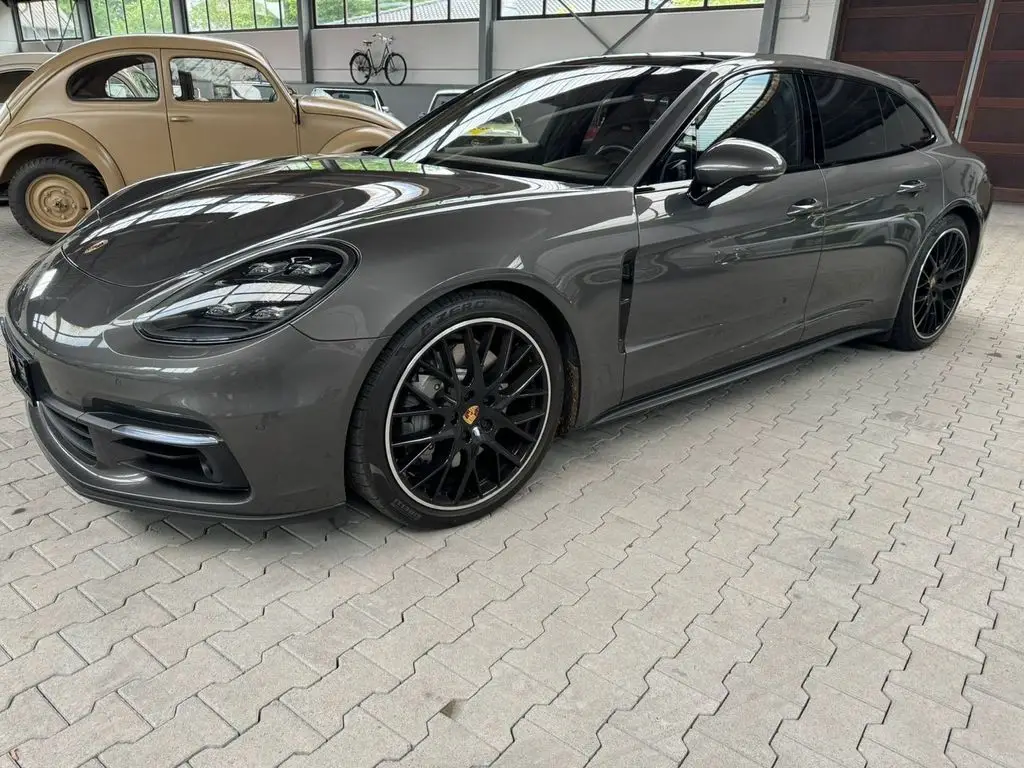 Photo 1 : Porsche Panamera 2018 Petrol