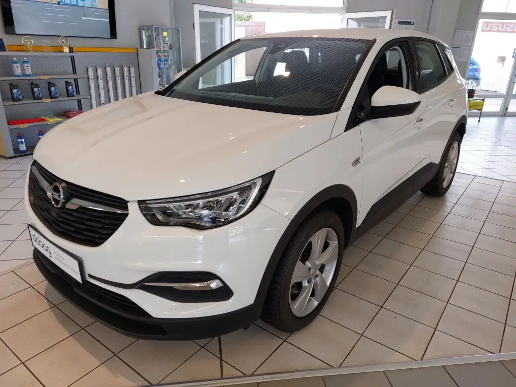 Photo 1 : Opel Grandland 2021 Petrol