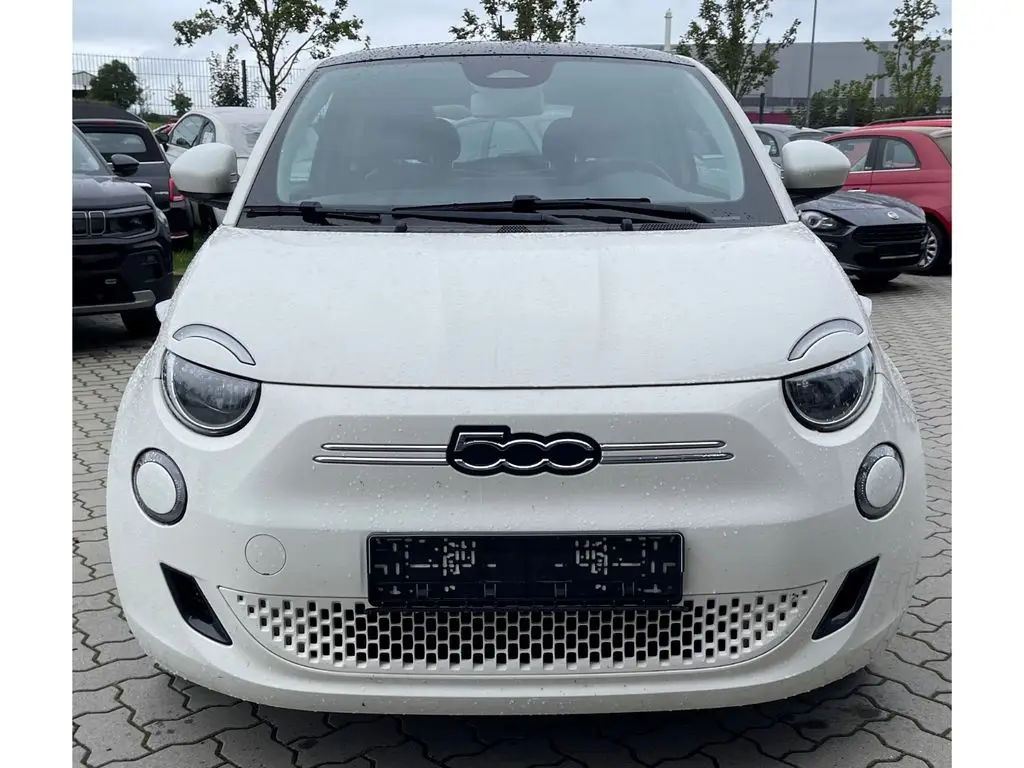 Photo 1 : Fiat 500 2021 Non renseigné