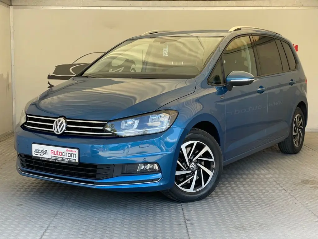 Photo 1 : Volkswagen Touran 2018 Petrol