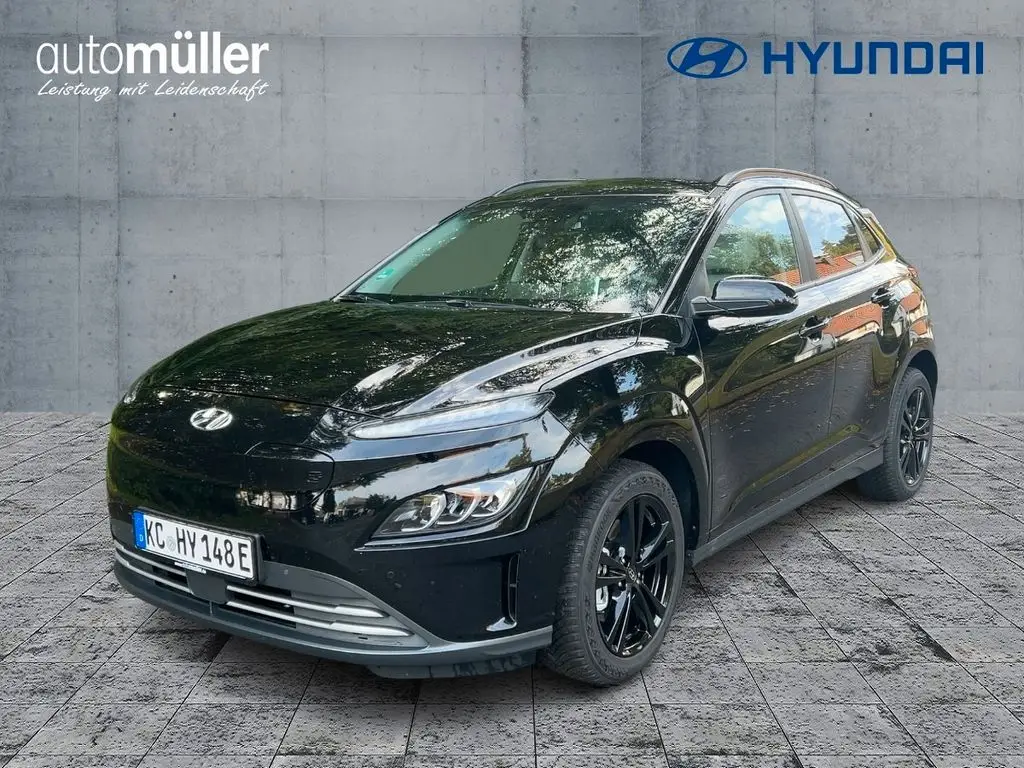 Photo 1 : Hyundai Kona 2023 Non renseigné