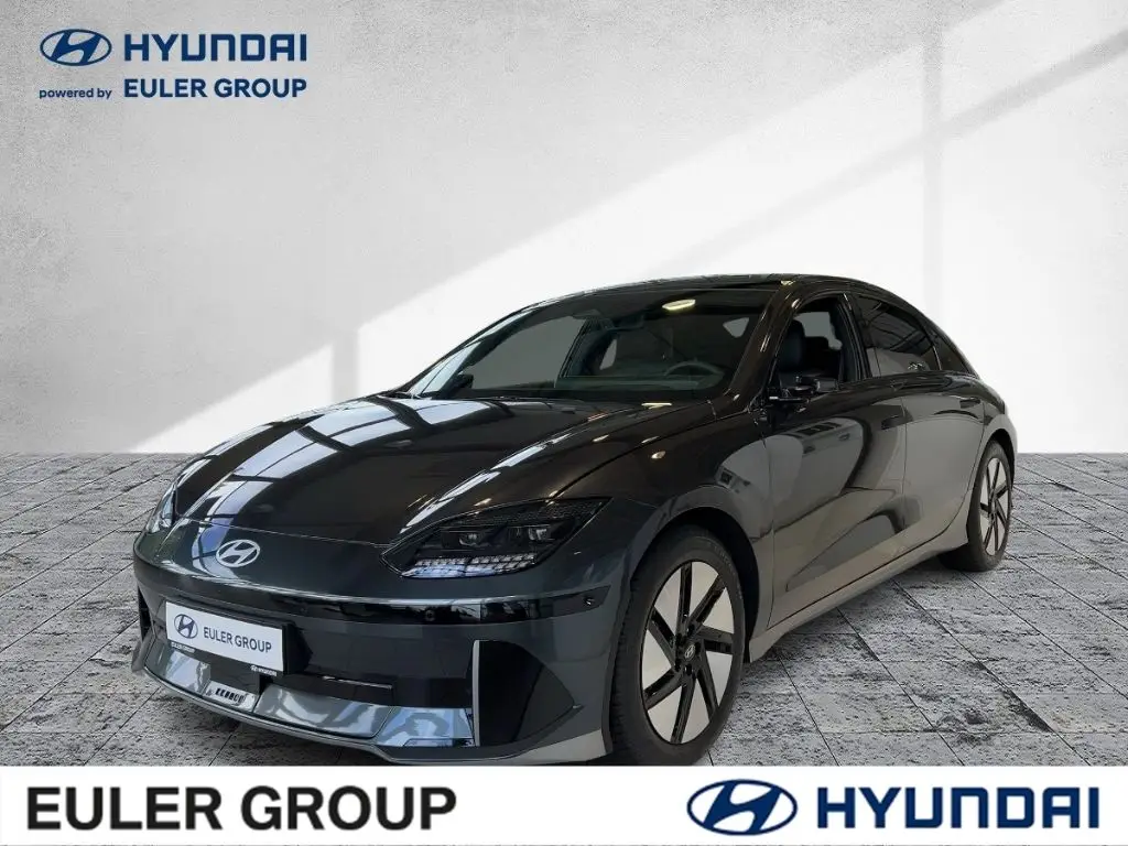 Photo 1 : Hyundai Ioniq 2023 Non renseigné