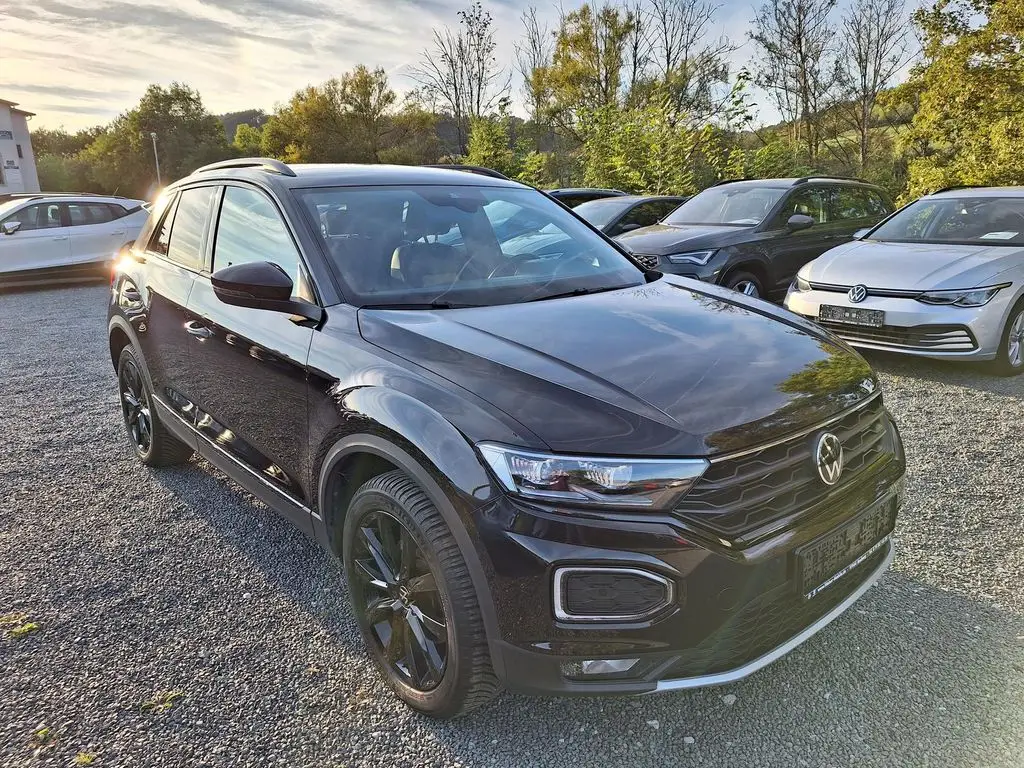 Photo 1 : Volkswagen T-roc 2022 Petrol