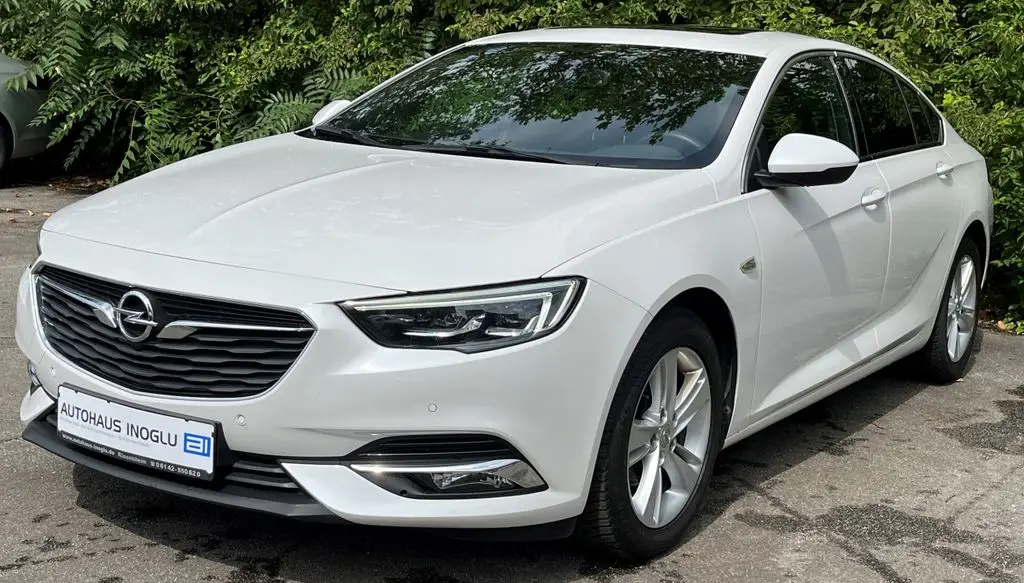 Photo 1 : Opel Insignia 2020 Diesel