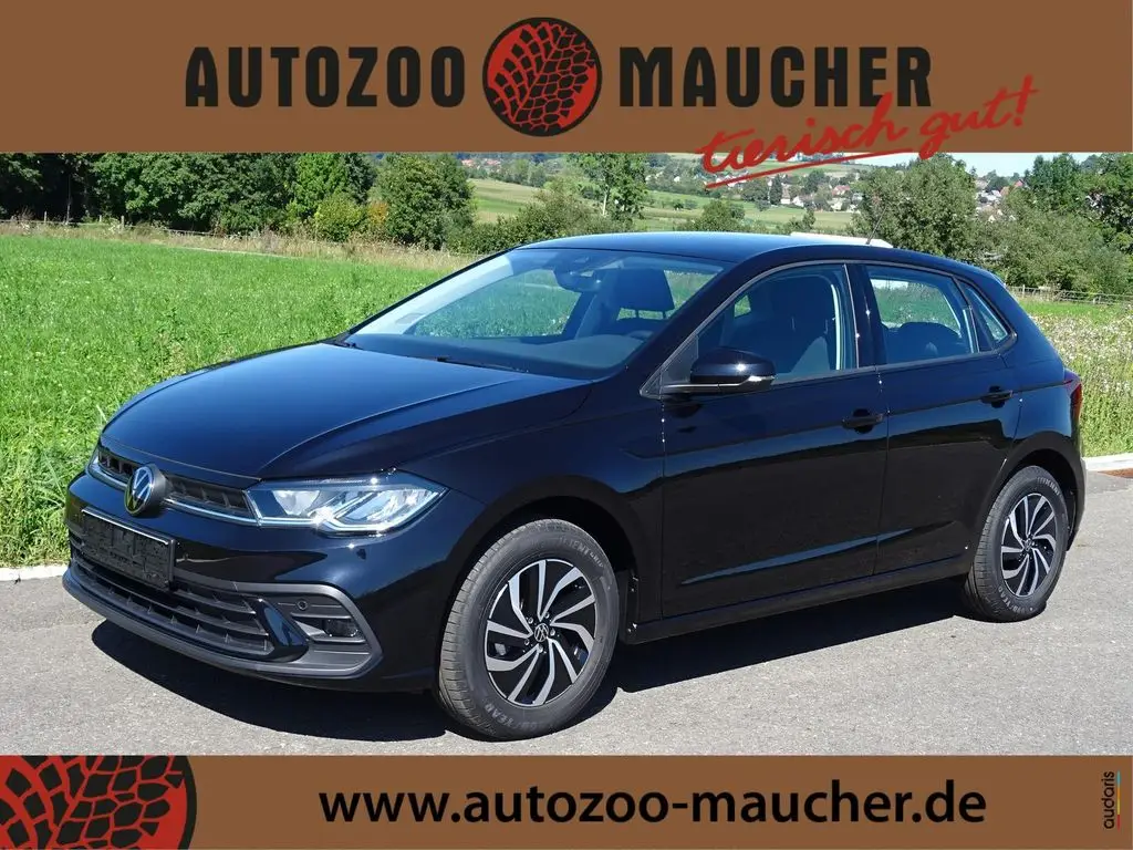 Photo 1 : Volkswagen Polo 2024 Petrol