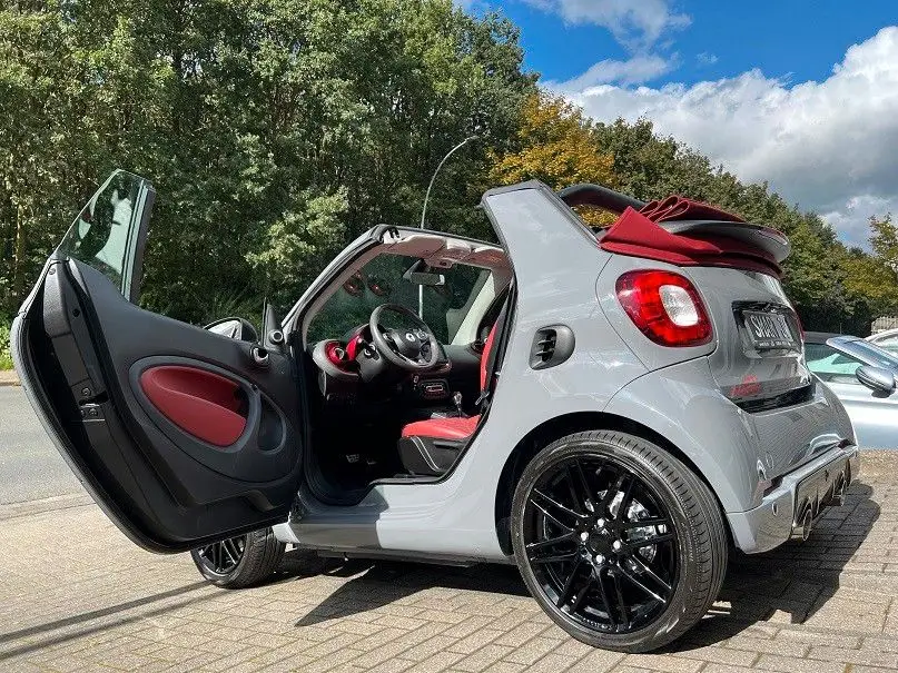 Photo 1 : Smart Fortwo 2019 Essence