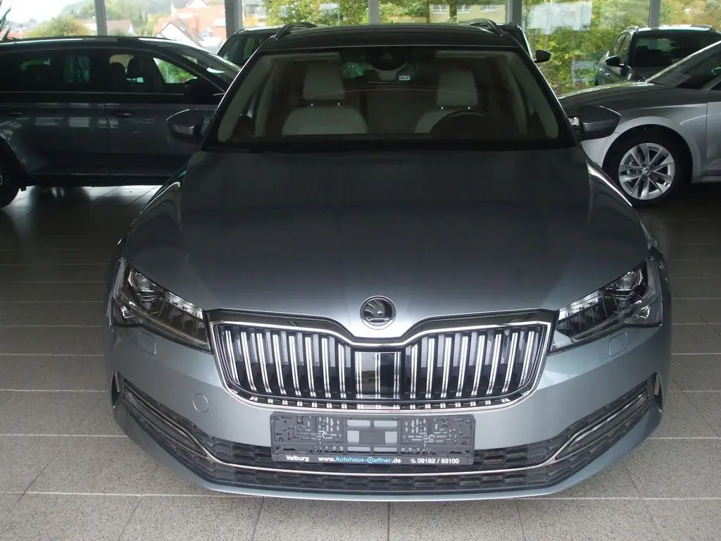 Photo 1 : Skoda Superb 2020 Diesel