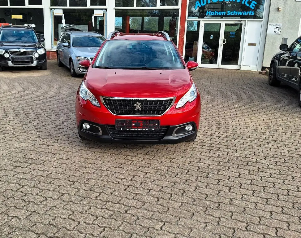 Photo 1 : Peugeot 2008 2017 Petrol