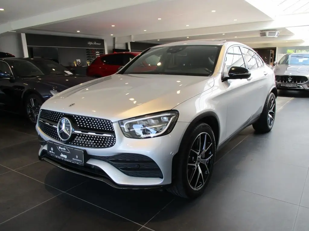 Photo 1 : Mercedes-benz Classe Glc 2019 Hybride