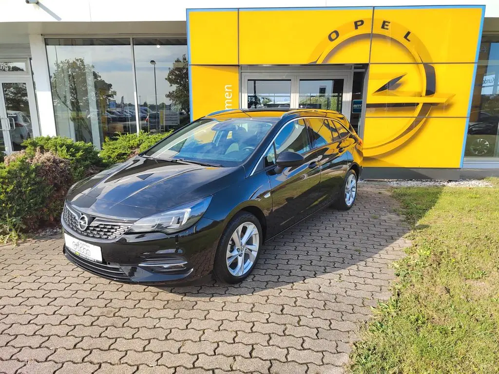 Photo 1 : Opel Astra 2021 Essence