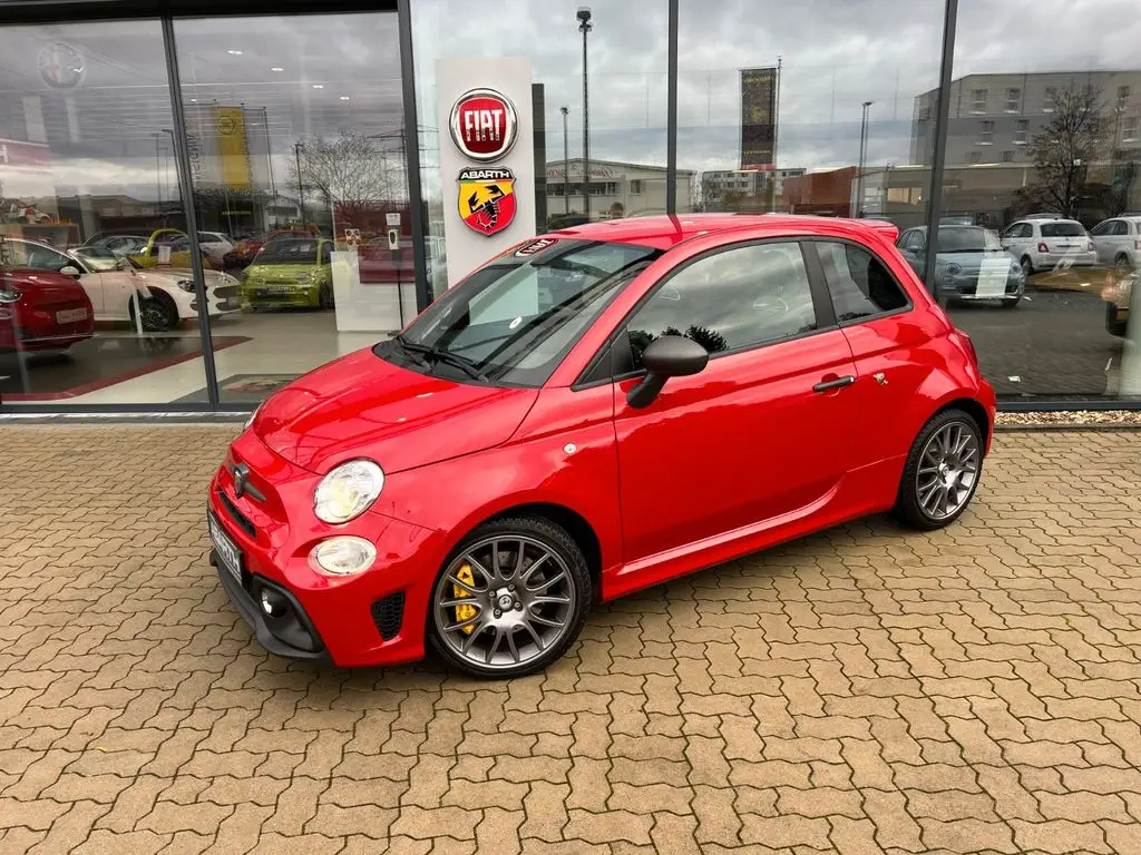 Photo 1 : Abarth 695 2023 Essence