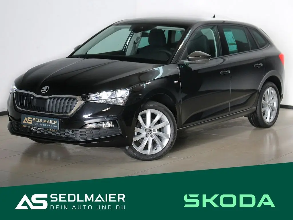 Photo 1 : Skoda Scala 2023 Essence