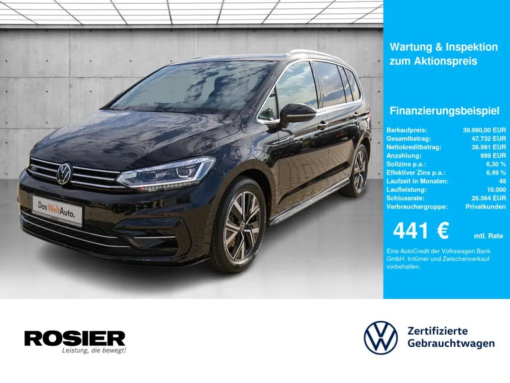 Photo 1 : Volkswagen Touran 2023 Essence