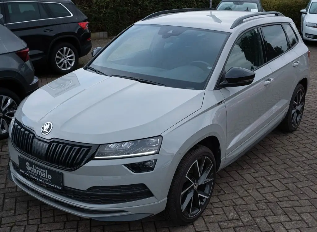 Photo 1 : Skoda Karoq 2019 Essence