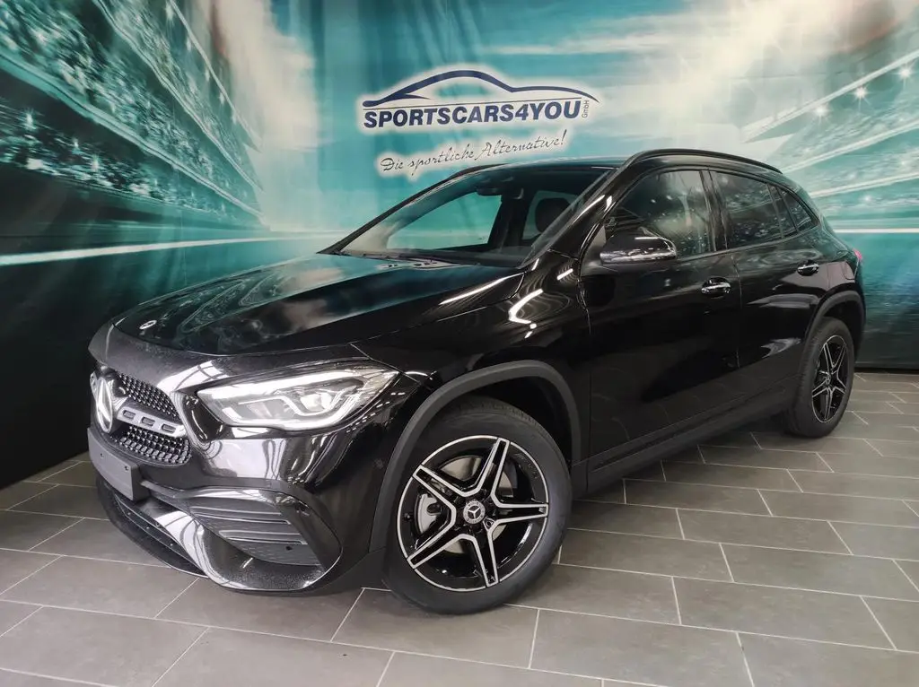 Photo 1 : Mercedes-benz Classe Gla 2022 Hybrid