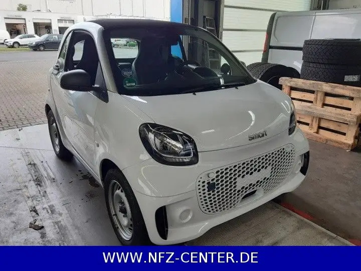 Photo 1 : Smart Fortwo 2021 Non renseigné