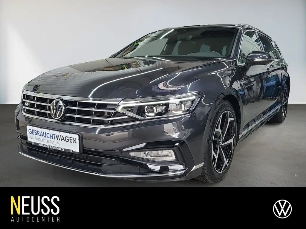 Photo 1 : Volkswagen Passat 2023 Essence