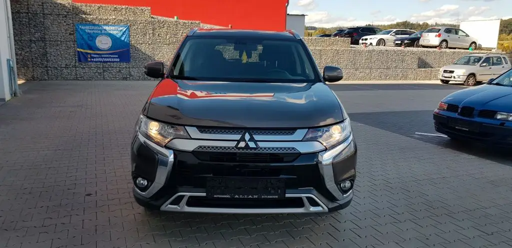 Photo 1 : Mitsubishi Outlander 2019 Essence