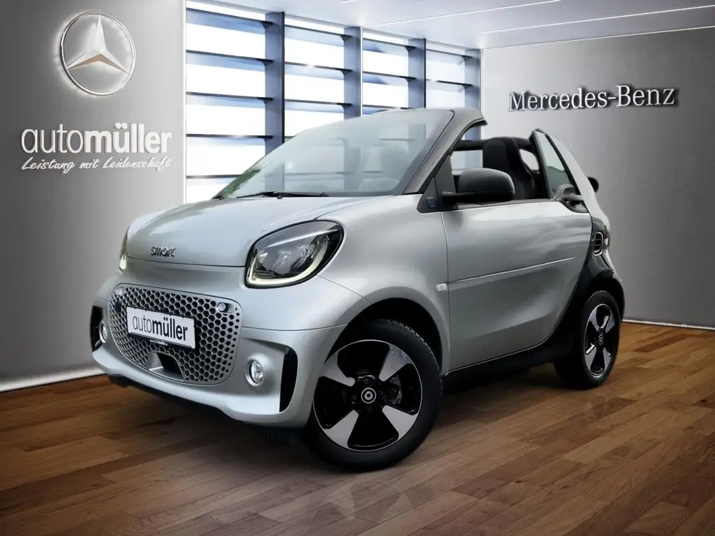 Photo 1 : Smart Fortwo 2021 Non renseigné