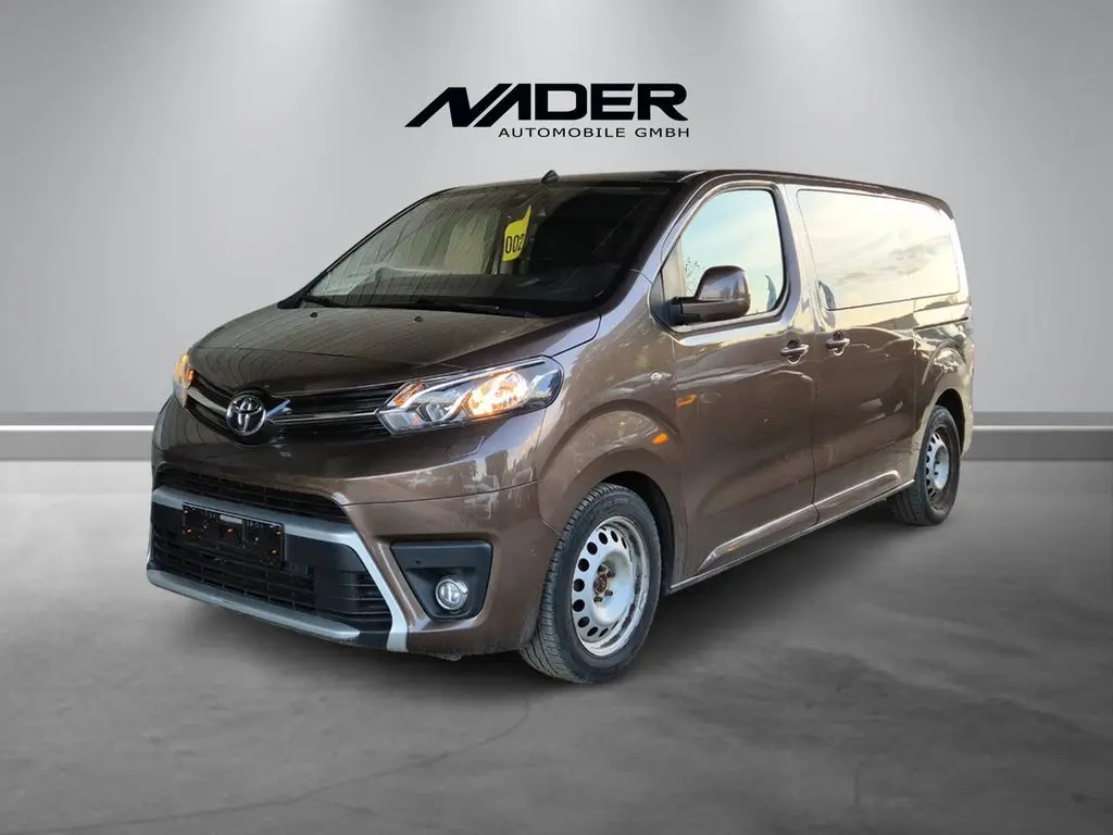 Photo 1 : Toyota Proace 2017 Diesel