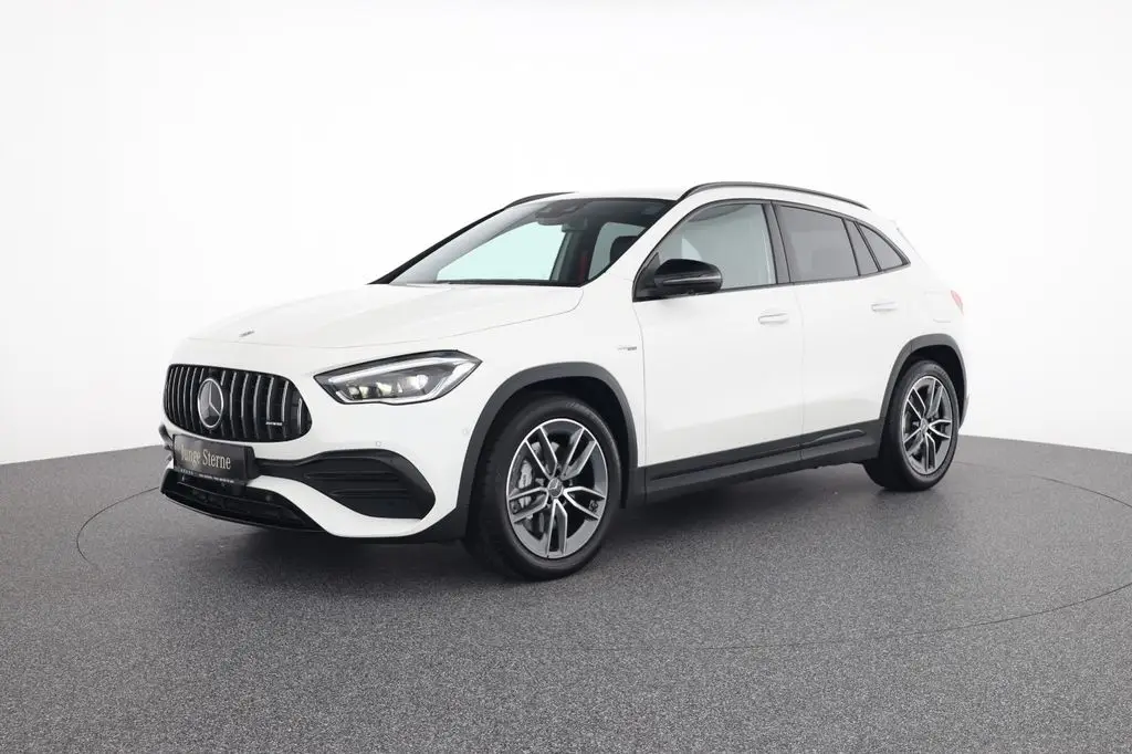 Photo 1 : Mercedes-benz Classe Gla 2023 Essence