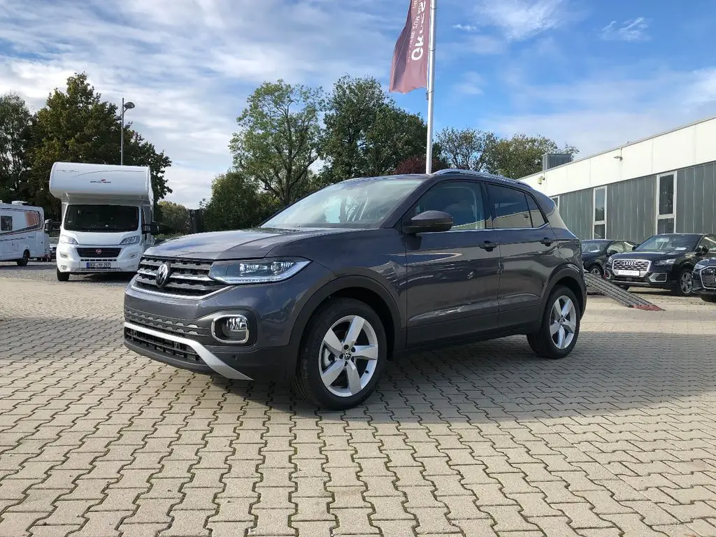 Photo 1 : Volkswagen T-cross 2023 Essence