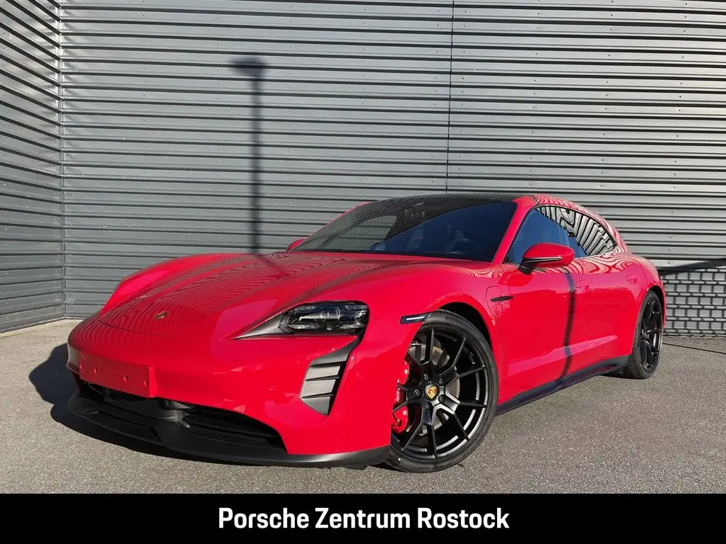 Photo 1 : Porsche Taycan 2024 Non renseigné