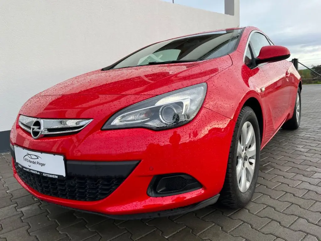 Photo 1 : Opel Astra 2015 Essence