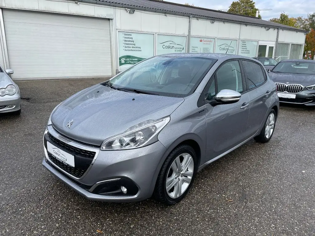 Photo 1 : Peugeot 208 2019 Essence