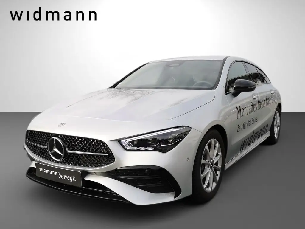 Photo 1 : Mercedes-benz Classe Cla 2023 Essence