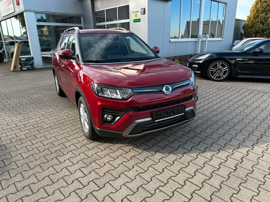 Photo 1 : Ssangyong Tivoli 2023 Essence