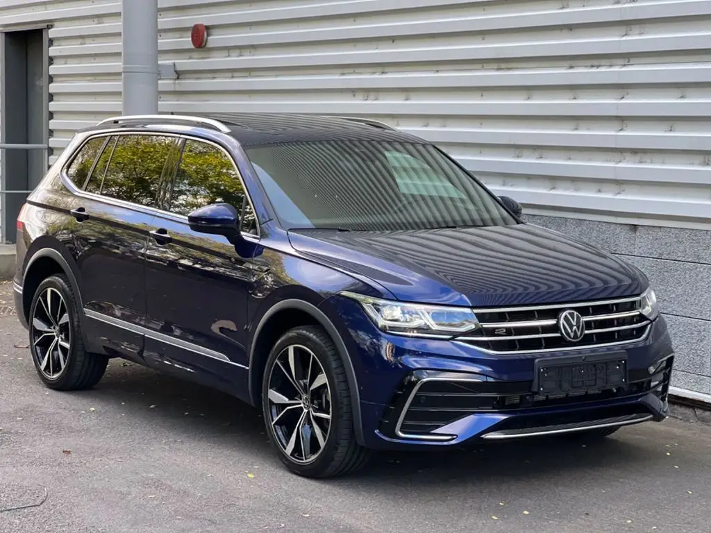 Photo 1 : Volkswagen Tiguan 2022 Petrol