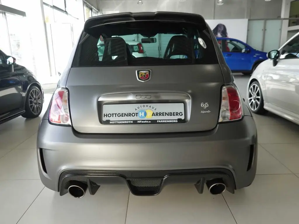 Photo 1 : Abarth 695 2015 Essence