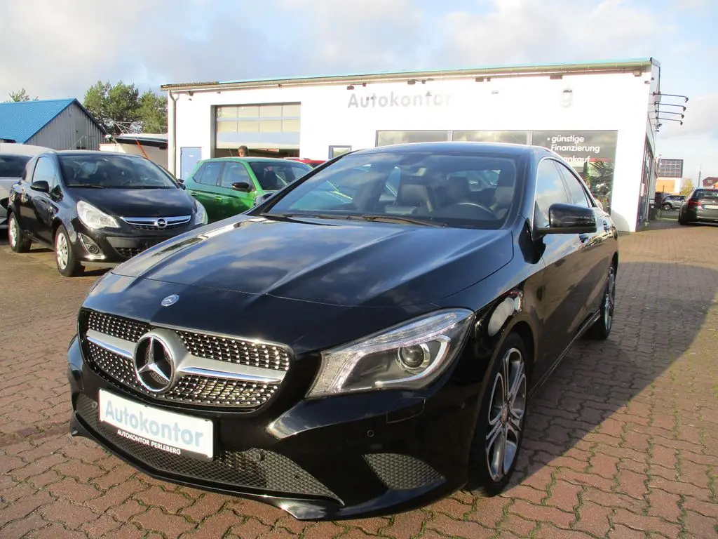 Photo 1 : Mercedes-benz Classe Cla 2014 Essence